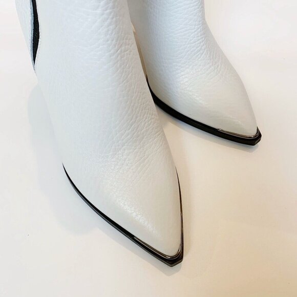Women's NEW Acne Studios Jemma Textured White Leather Ankle Boots Size 38 US 8 - Picture 2 of 4